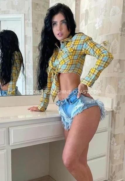 Escorts Sunshine Coast Danielle — 4