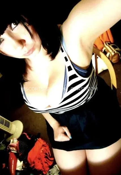 Escorts Sunshine Coast Ellen — 1