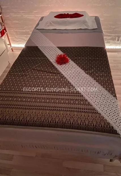 Escorts Sunshine Coast Aliyah — 1