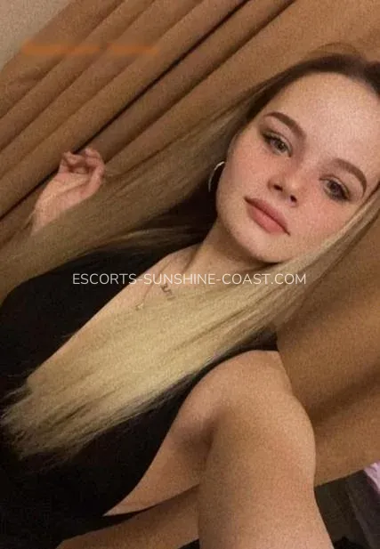 Escorts Sunshine Coast Atocha — 1