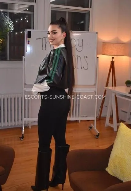 Escorts Sunshine Coast Monica — 2
