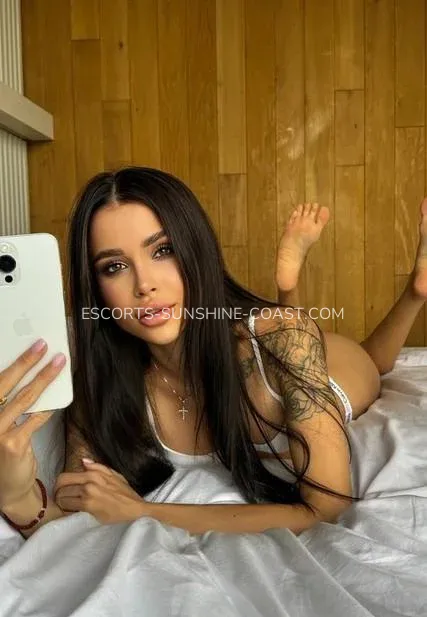 Escorts Sunshine Coast Cristina — 5