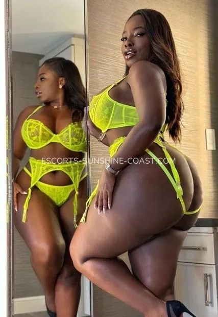 Escorts Sunshine Coast Abril — 2