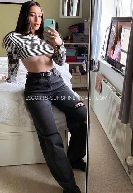 Escorts Sunshine Coast Isaura — 2