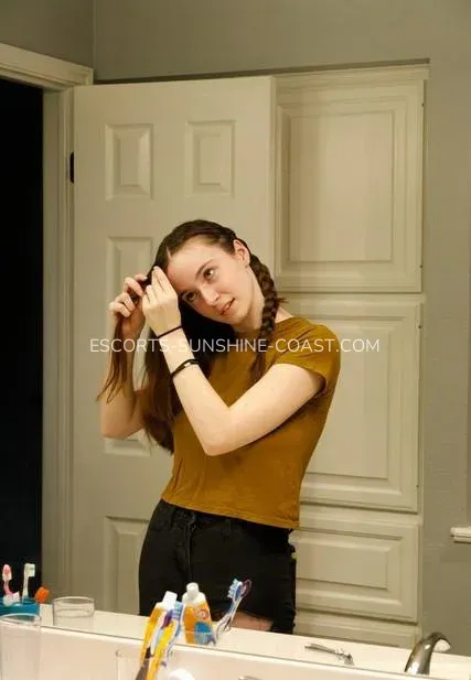 Escorts Sunshine Coast Kylee — 1