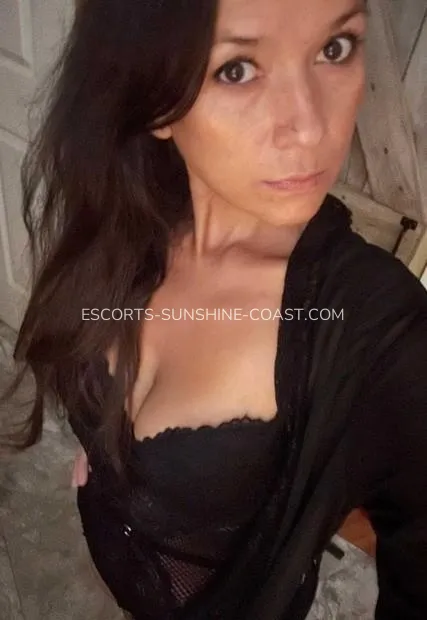 Escorts Sunshine Coast Flora — 2