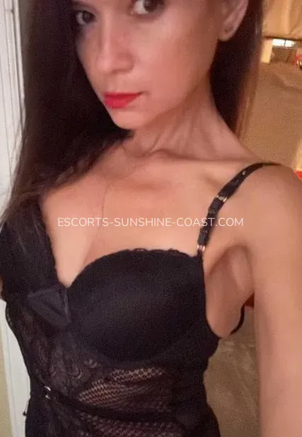 Escorts Sunshine Coast Flora — 3