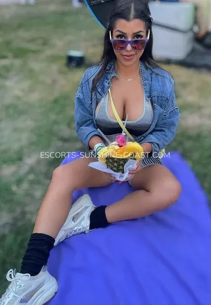 Escorts Sunshine Coast Karin — 9