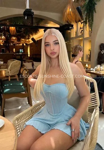 Escorts Sunshine Coast Paris — 6