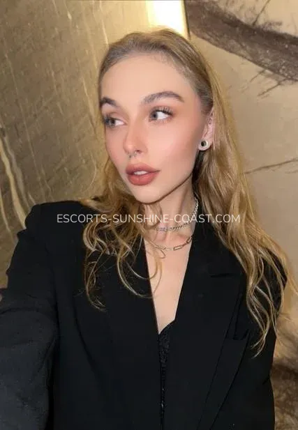 Escorts Sunshine Coast Carmela — 8