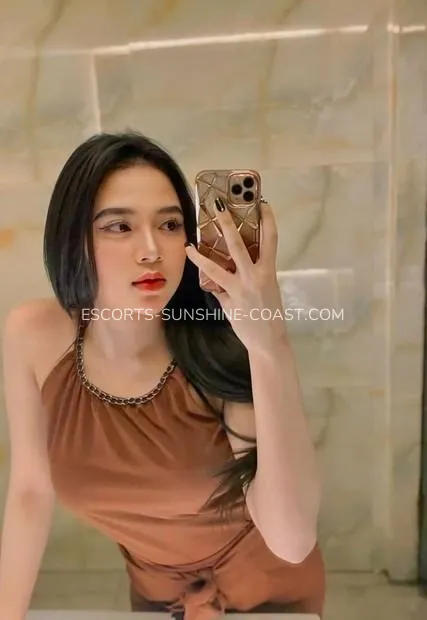 Escorts Sunshine Coast Laura — 2