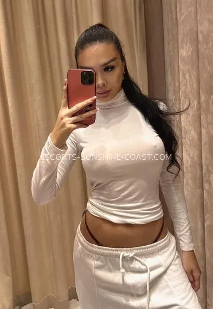 Escorts Sunshine Coast Britt — 3