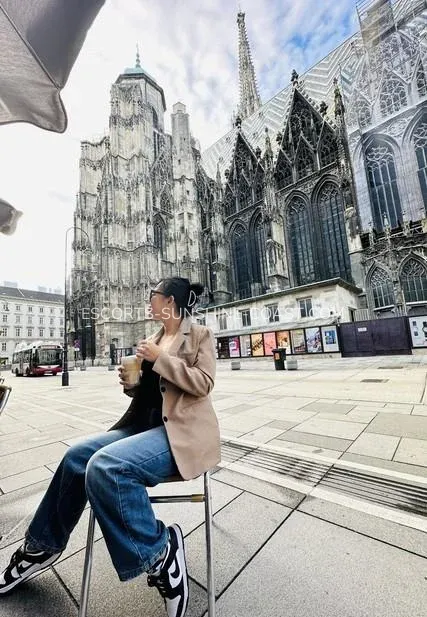 Escorts Sunshine Coast Ellen — 8