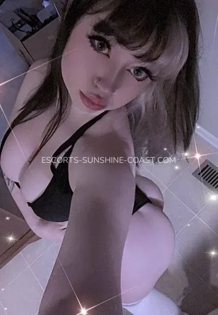 Escorts Sunshine Coast Flora — 5