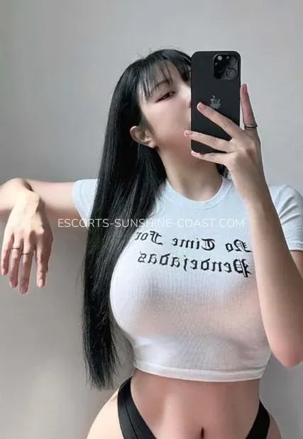 Escorts Sunshine Coast Daisy — 4