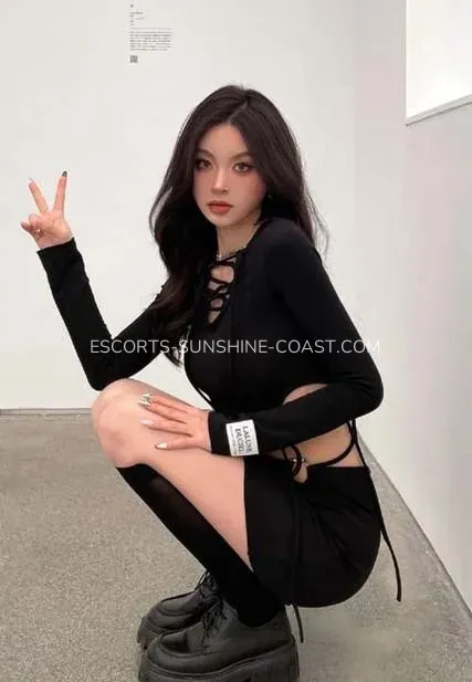 Escorts Sunshine Coast Flora — 1