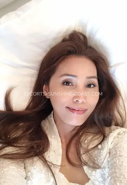 Escorts Sunshine Coast helen