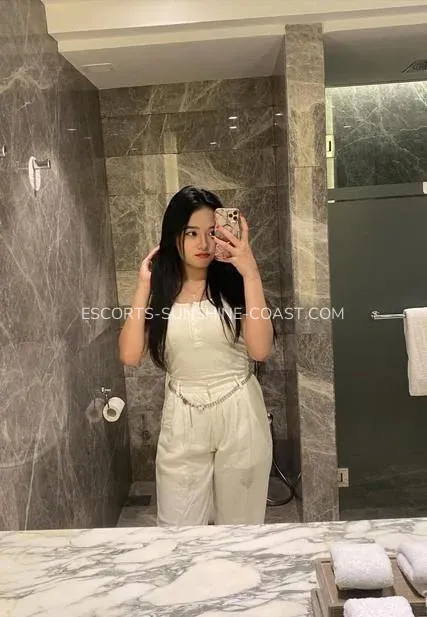 Escorts Sunshine Coast Laura — 1